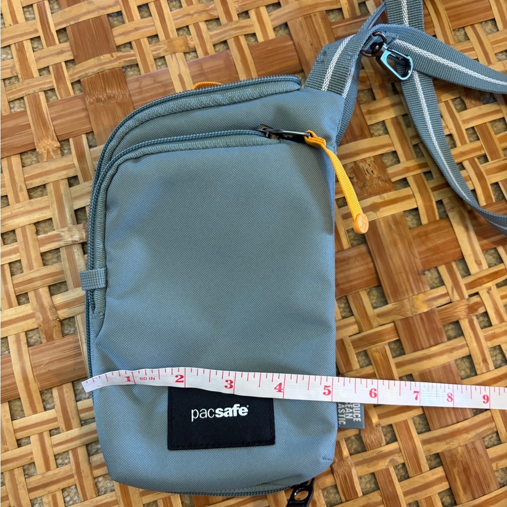 Pacsafe® GO Anti-Theft Tech Crossbody - Picture 7 of 7